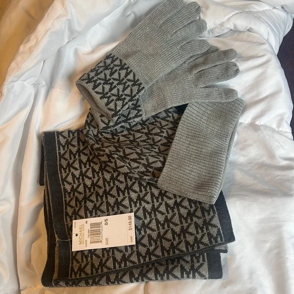 MICHAEL Michael Kors Accessories Michael Kors Logo Jacquard